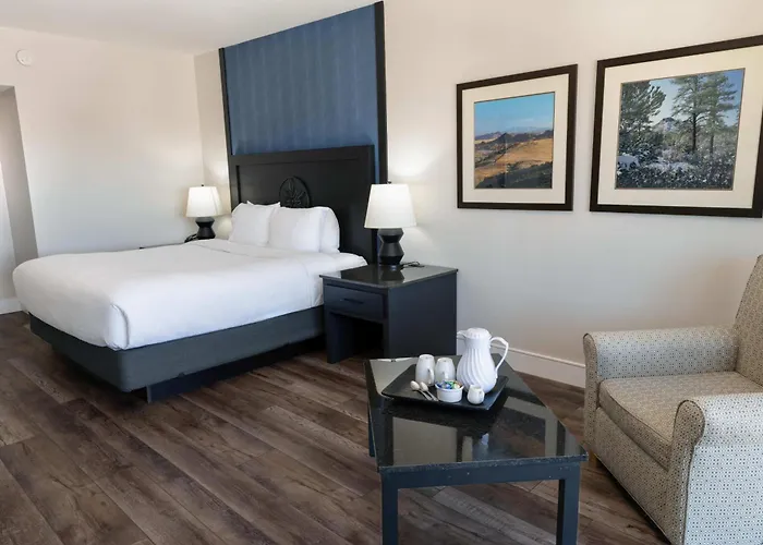 & Conference Center 3* Prescott